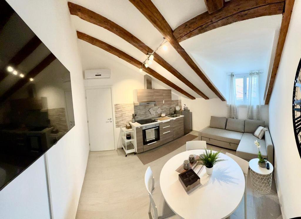 Perfect Stay Apartments Trieste Eksteriør billede